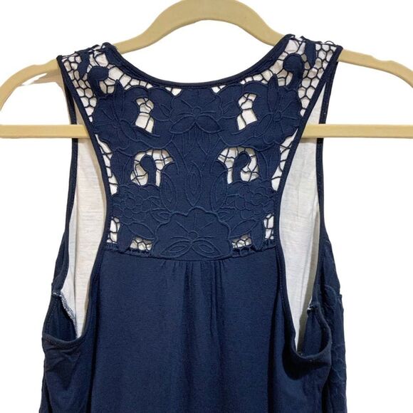 AKEMI + KIN Embroidered Crochet Lace Racerback Navy Blue Hi/Lo Tank Top Size S - Picture 6 of 12